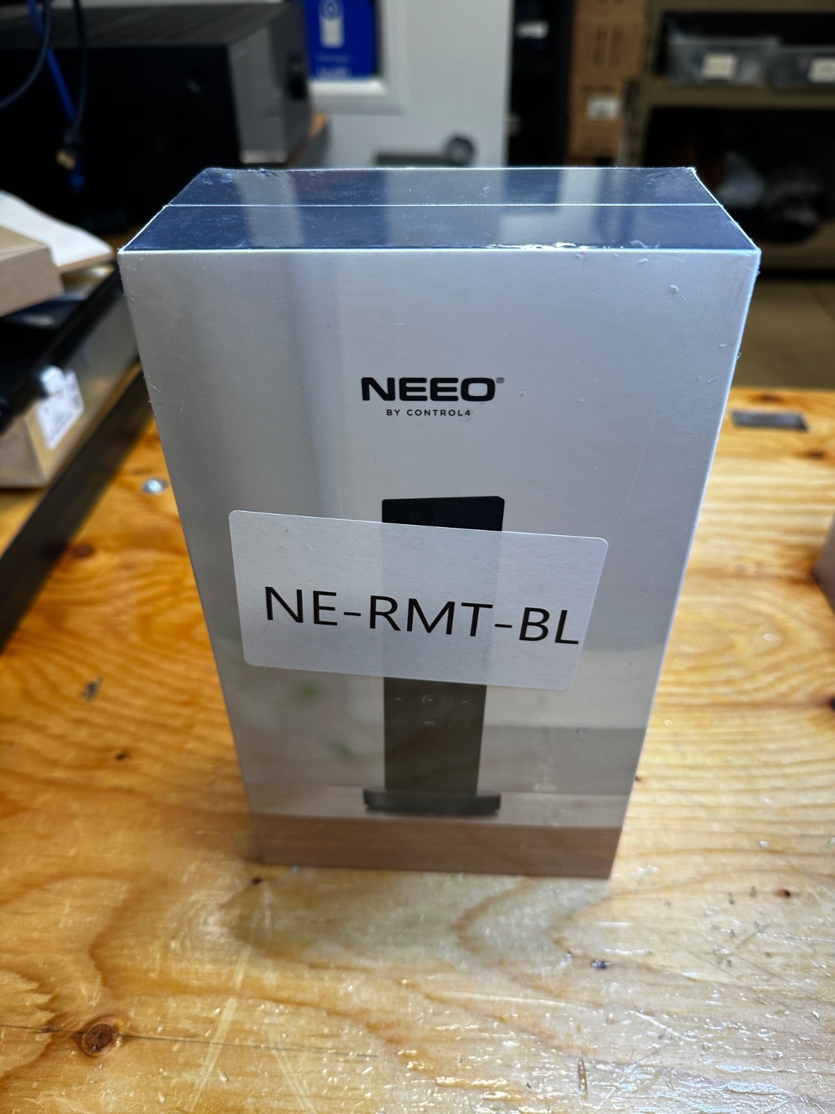 Control4 NEEO Touchscreen Remote Control (Black) | NE-RMT-BL