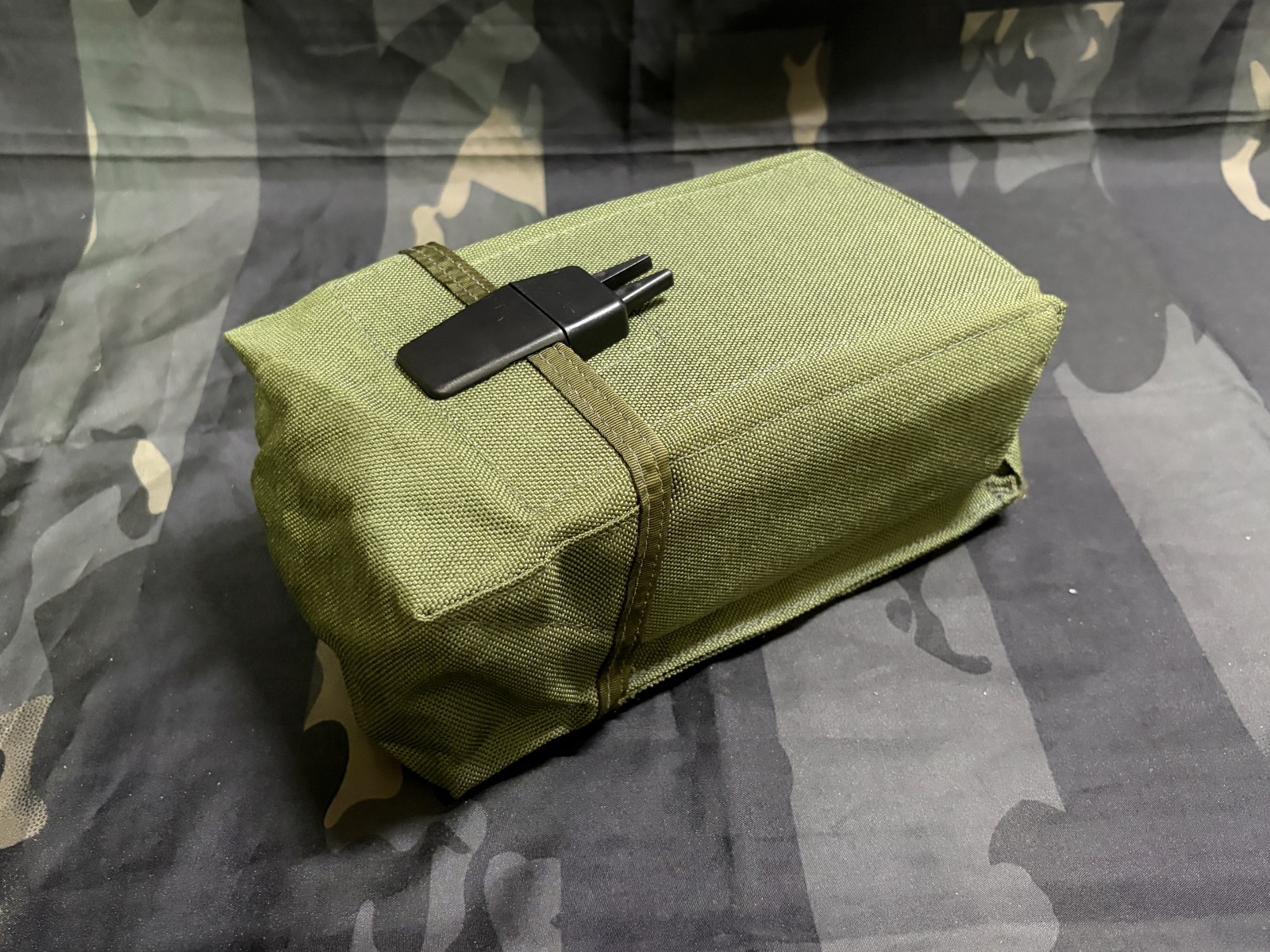 RARE OLDGEN EAGLE INDUSTRIES SOF GP MAG POUCH OD GREEN CAG DEVGRU