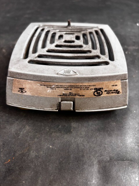 EDWARDS SIGNALING 874-N5 SURFACE HORN ($70 OBO)