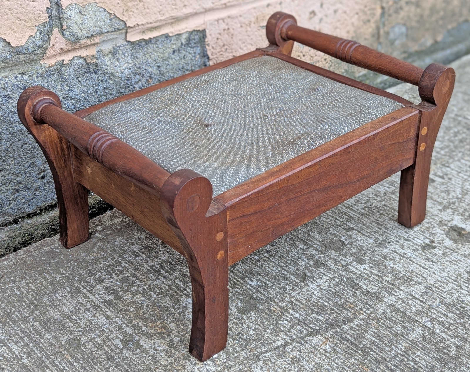 Antique Vintage Old Victorian Wood Wooden Kneeling Bench Foot Stool Ottoman