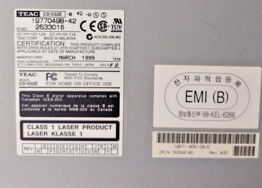 TEAC CD-532E / 1977049B-42/ CD-ROM Drive / PN: D4385-6000