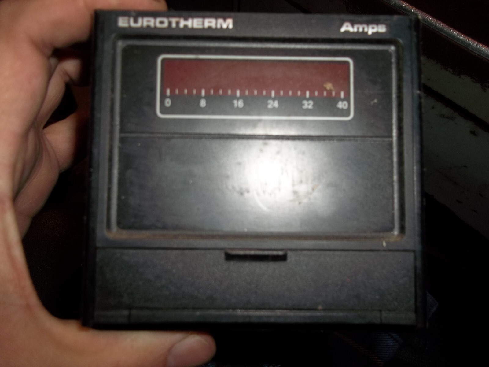 EUROTHERM 838/40A/AVG/5A TEMPERATURE CONTROLLER (834)