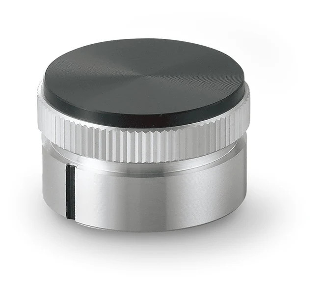 K-52-KE-3, Sato Parts 6.0mm Shaft, 18.0mm Splined Aluminum Knob with Line