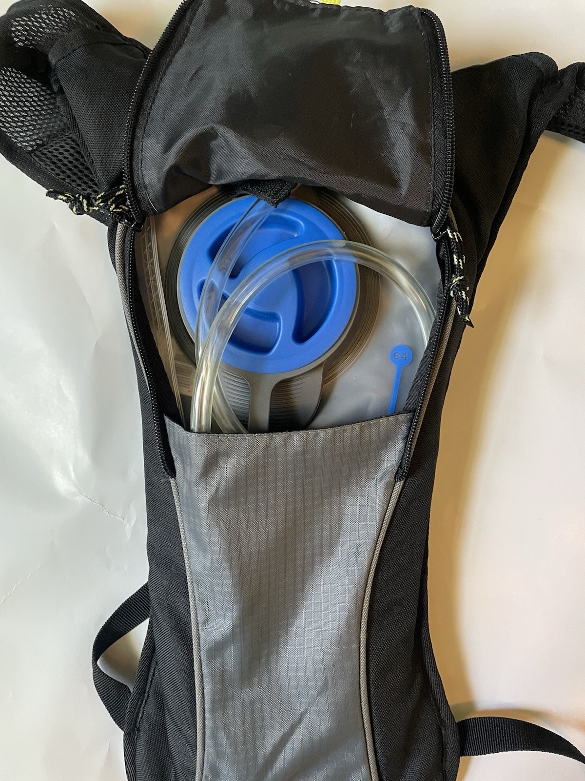 Ozark Trail Hiking Cycling Running Hydration Backpack 2 Liter (Never Used!)