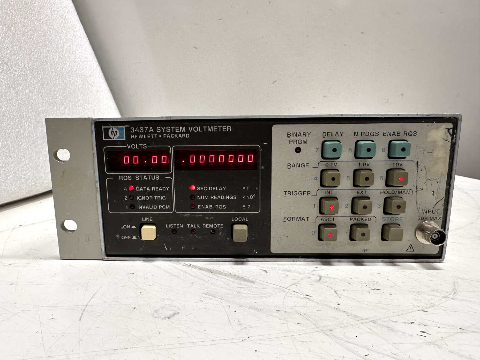 HP 3437A SYSTEMS VOLTMETER POWERS UP UNTESTED.