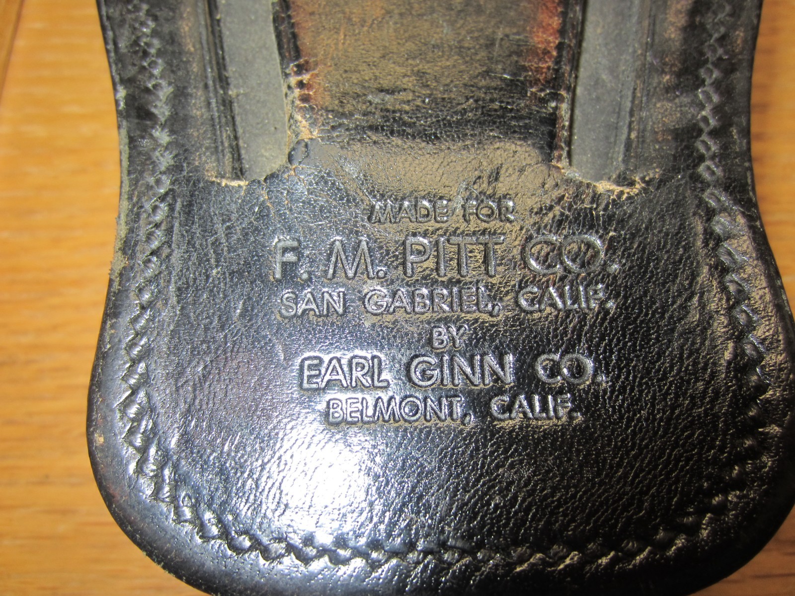 F.M. Pitt Co Vintage Cuff Case Black Basketweave Leather