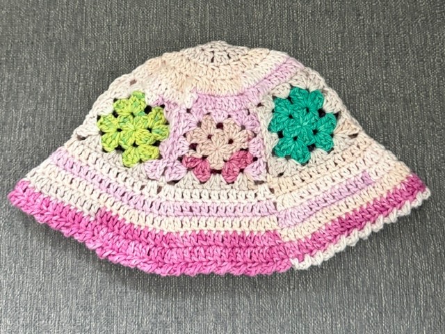 HANDMADE Crochet MOMMY AND ME Granny Square 100%COTTON YARN colorful Bucket Hat