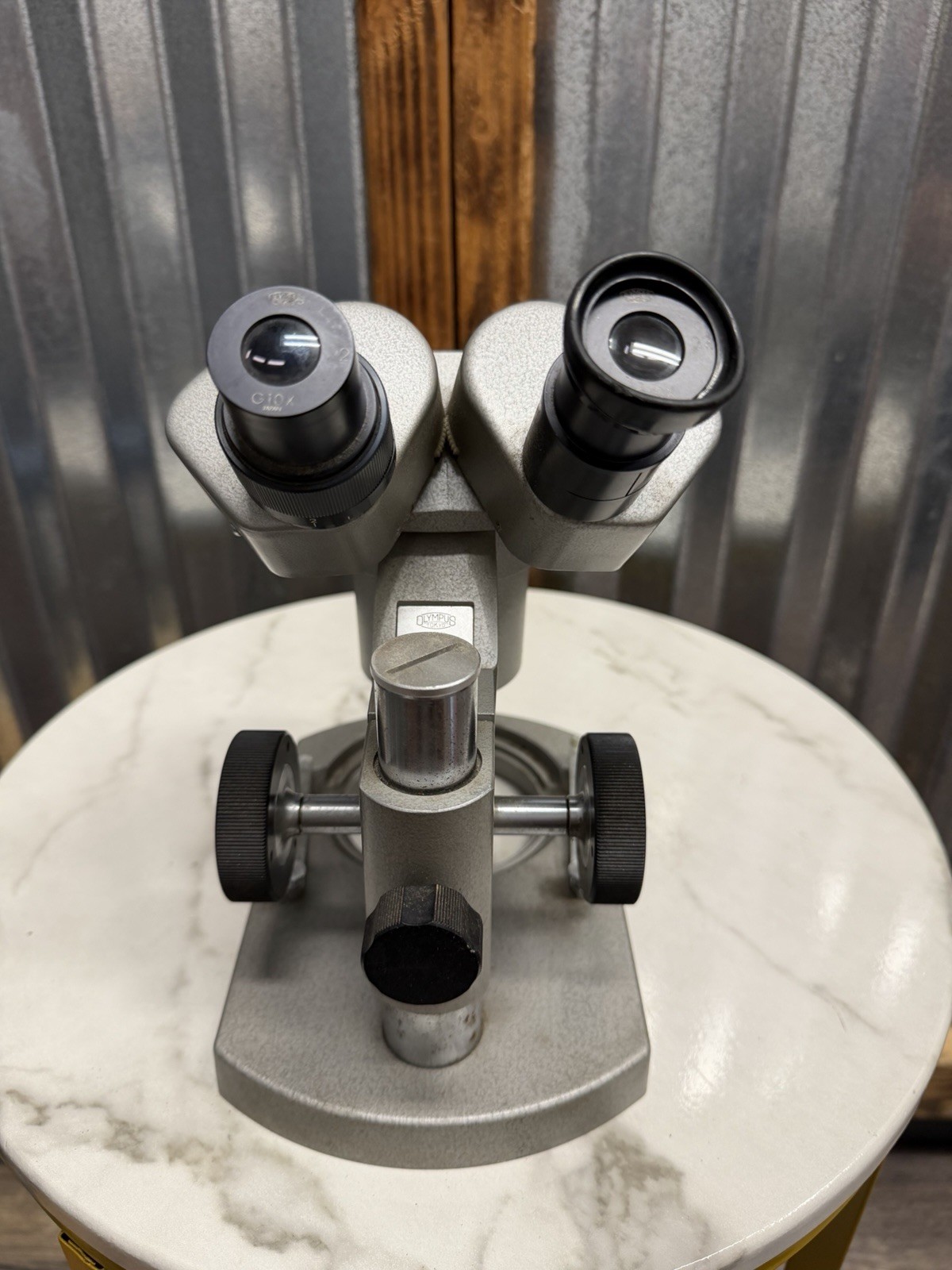 Vintage Olympus VB 451 Stereo Microscope Japan G10x Optics Missing Plate Read