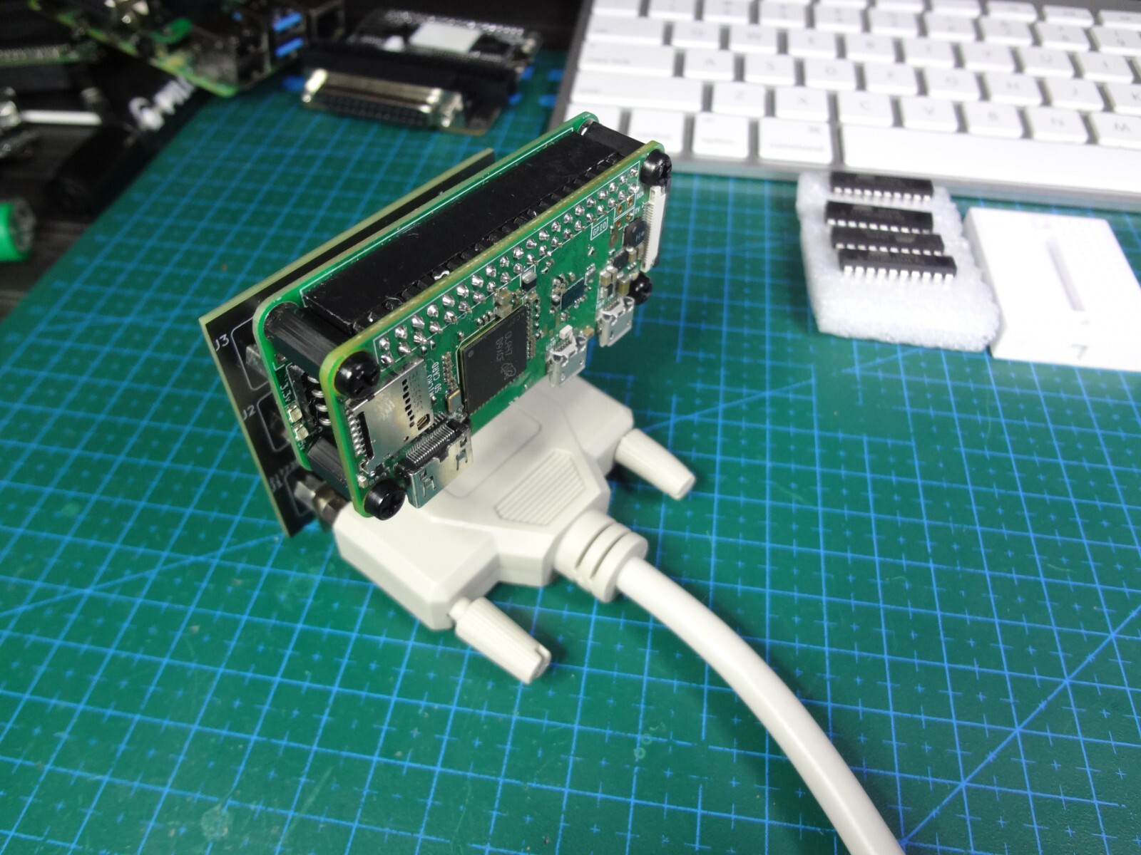 SCSI DB25 Splitter double adapter - Turn one DB25 connector into two