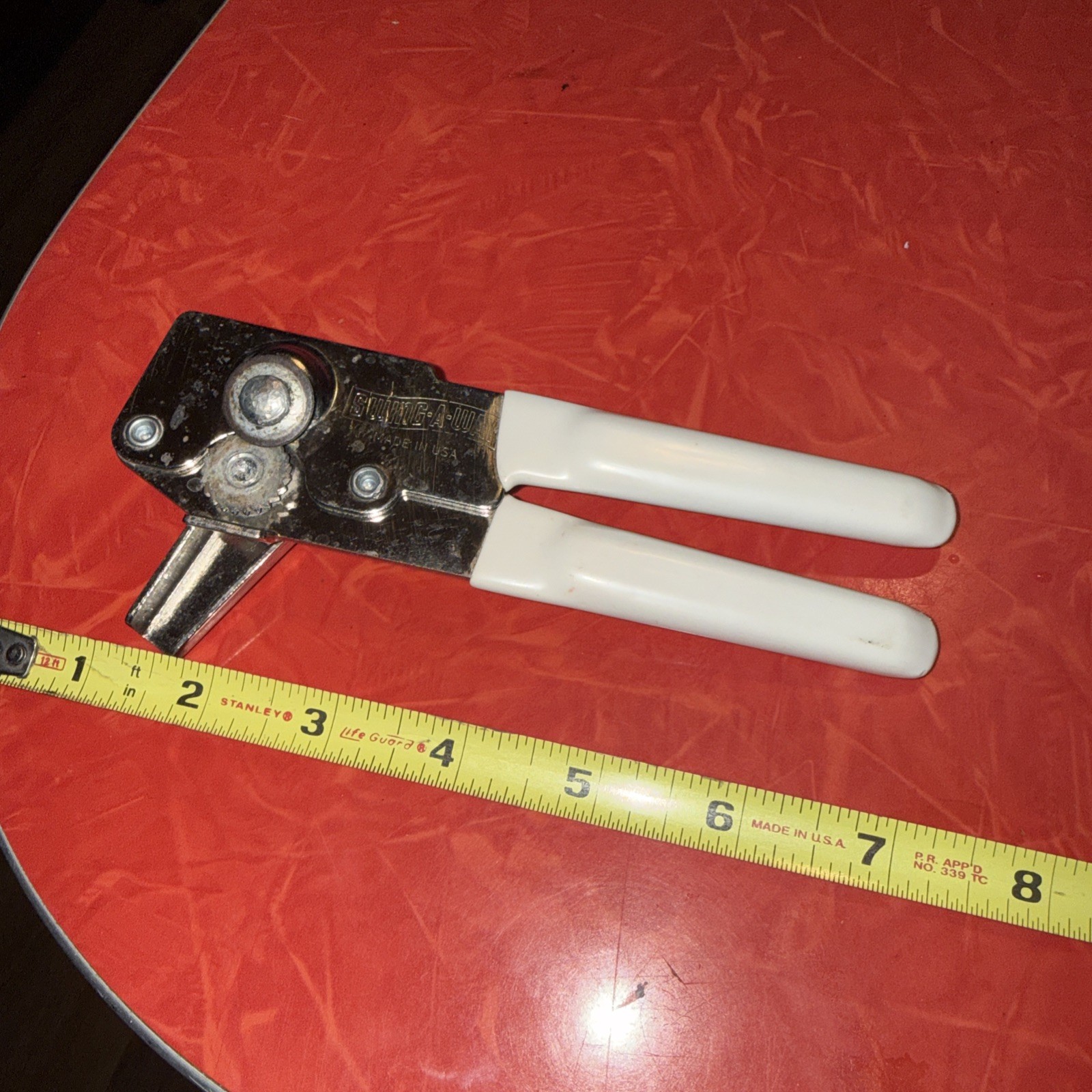 Vintage Swing-A-Way Jr. Model 107 White Manual Portable Can Opener MADE IN USA