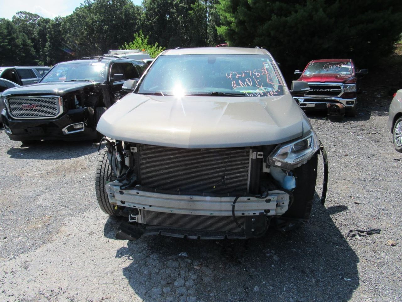 TRAVERSE 2018 Glove Box 1059611