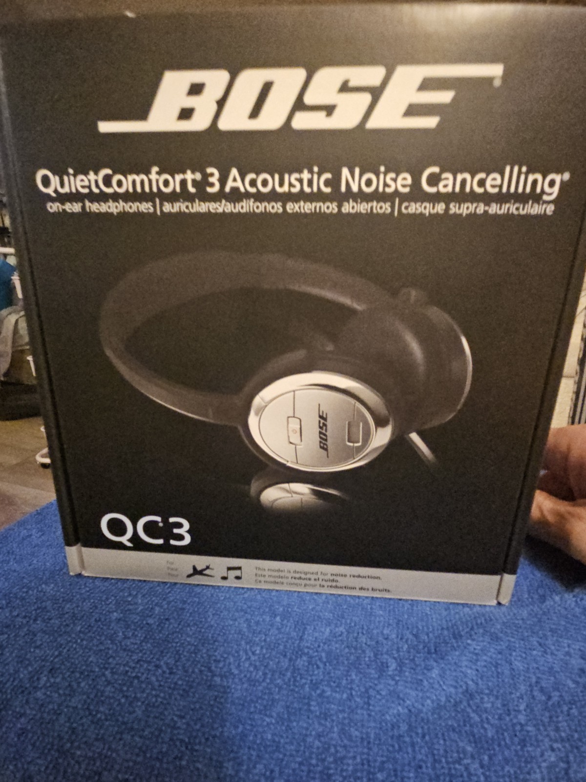 Bose Quiet Comfort 3 Acoustic Noise Cancelling Headphones