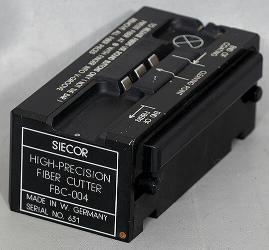 Siecor FBC-004 High-Precision Fiber Optic Cutter