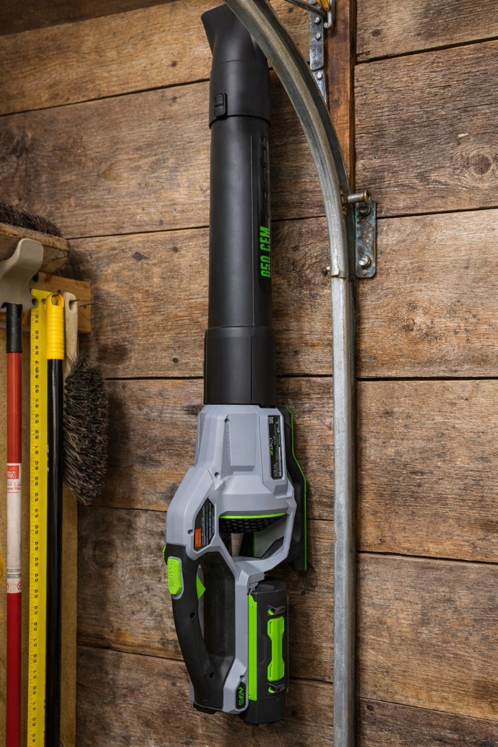 EGO 615, 650, 670, 880 Leaf Blower Wall Tool Mount