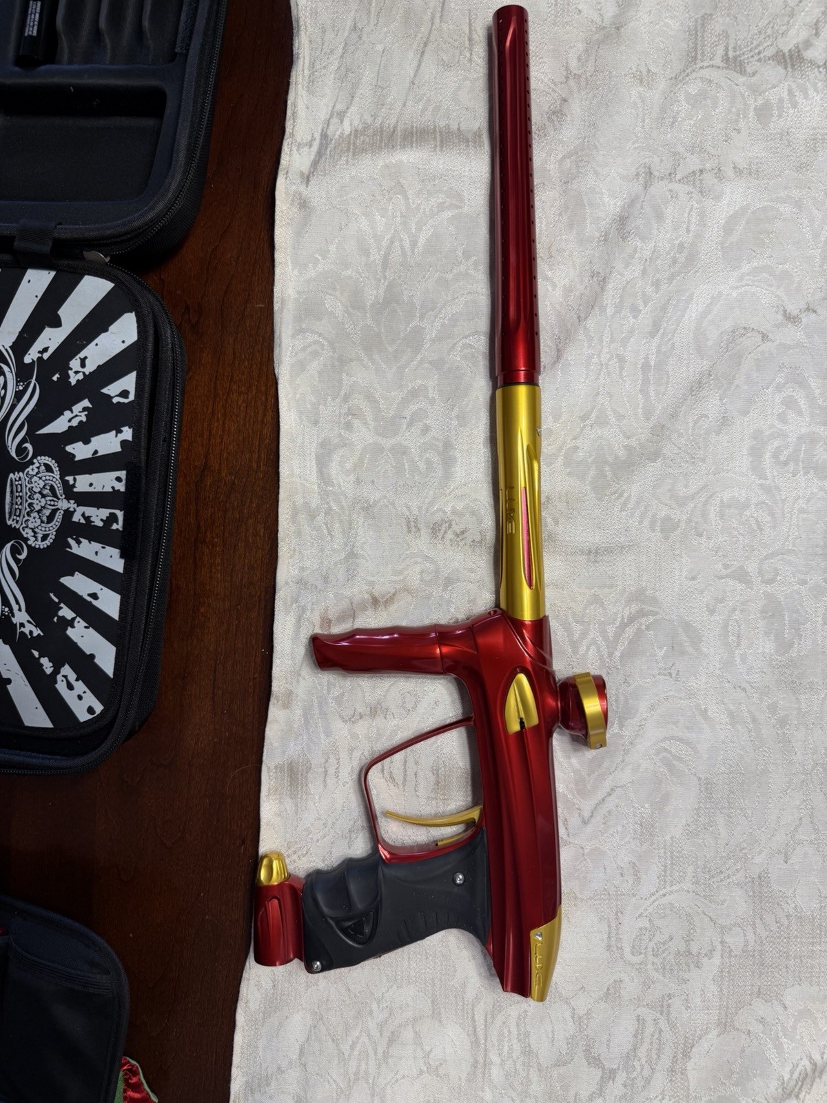 DLX Luxe x Paintball Gun RED / GOLD Ironman Marker
