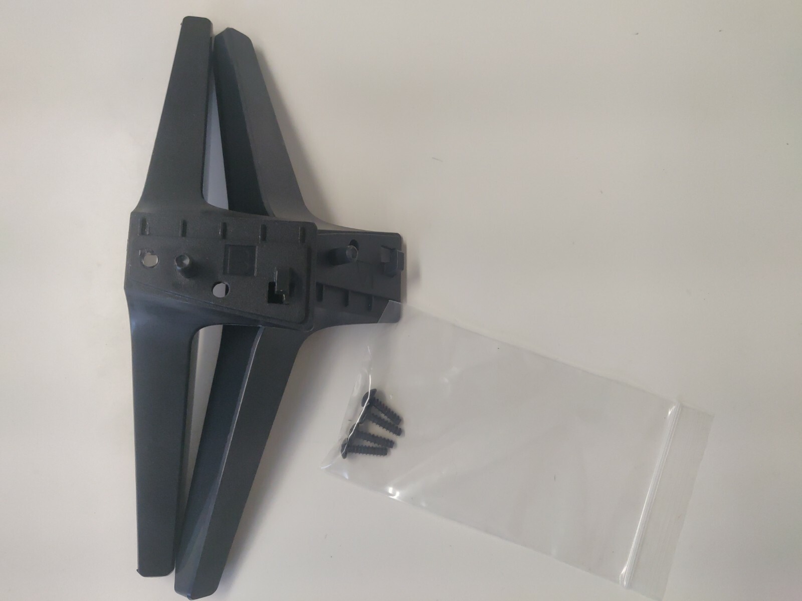 LG 49UJ6300UA 50UN6950ZU 55UQ7070 MAM643660 STAND LEGS WITH SCREWS USED