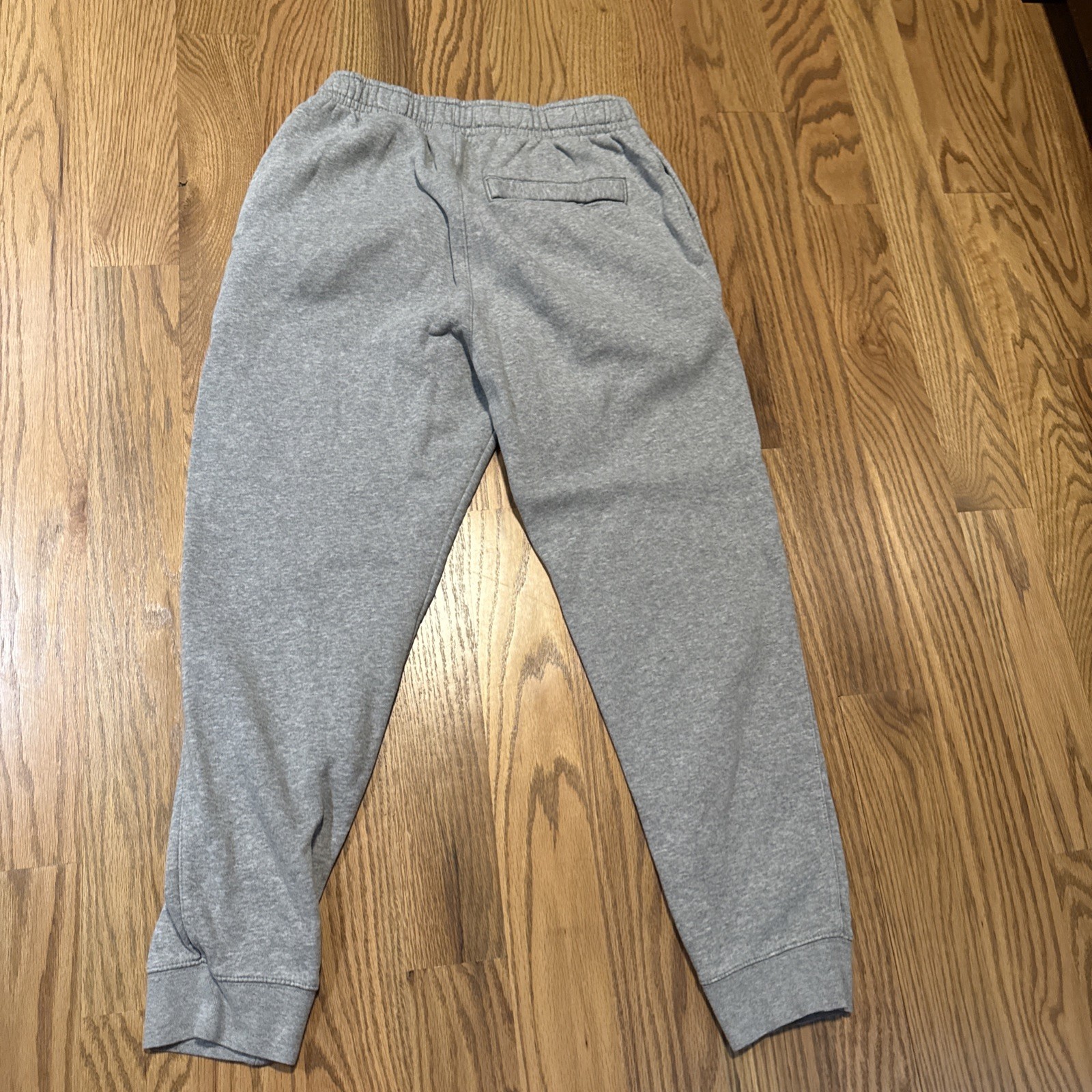 Nike Fleece Joggers Mens Medium Heather Gray Sweatpants Cozy Drawstring Casual