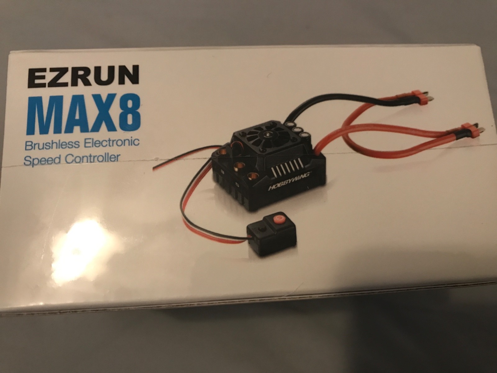 Hobbywing EzRun MAX8 V3 ESC Brushless 150A Sensorless 1:8 T-Plug.
