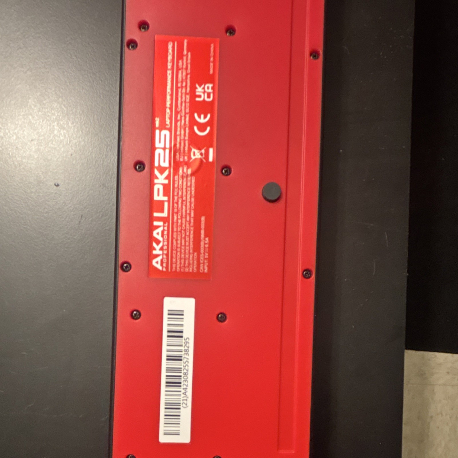 Akai LPK25 25-Key Digital USB Keyboard Controller MIDI Arpeggiator USB Out