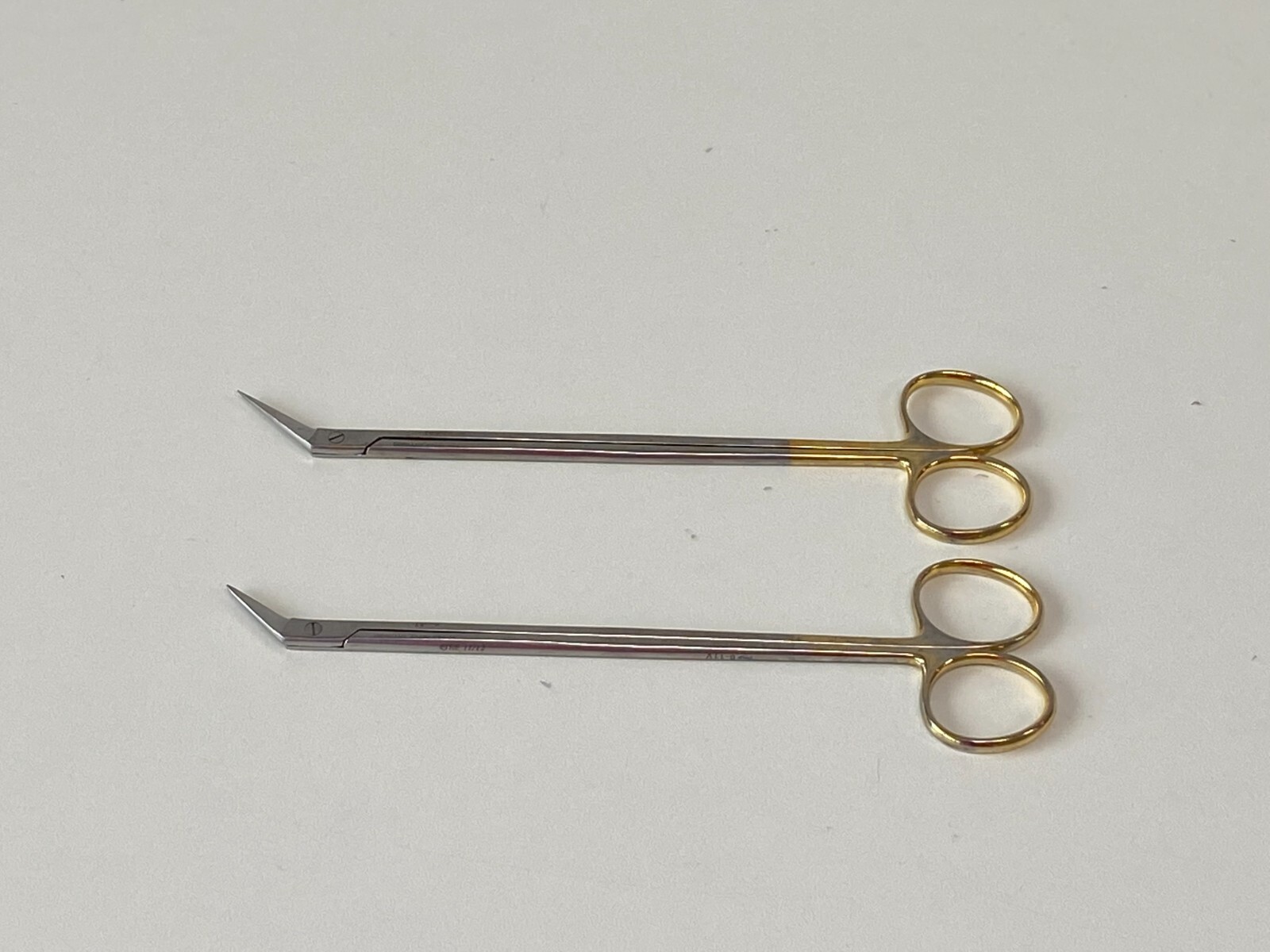 L25: Lot of 2 Konig MDS0848440 Scissors