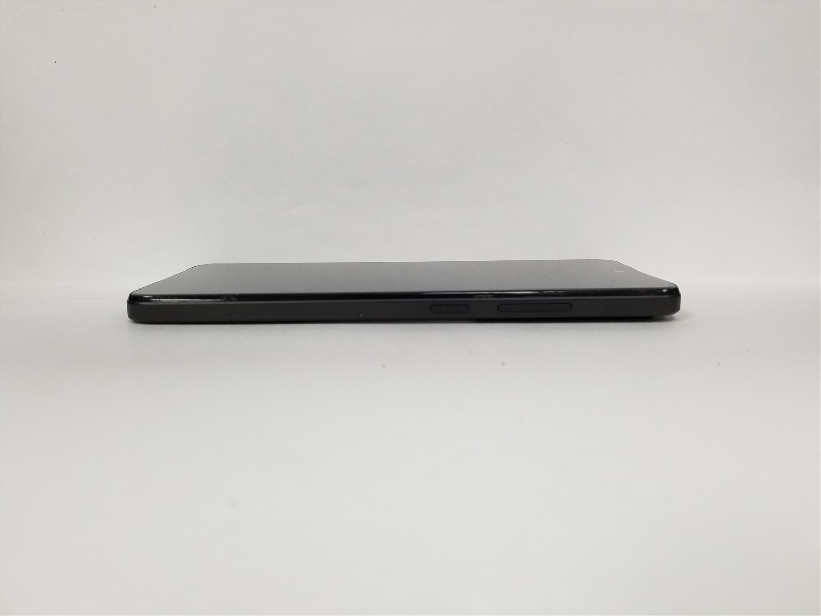 HMD Vibe 64GB Black N159V (TracFone) Fully Functional DF8301