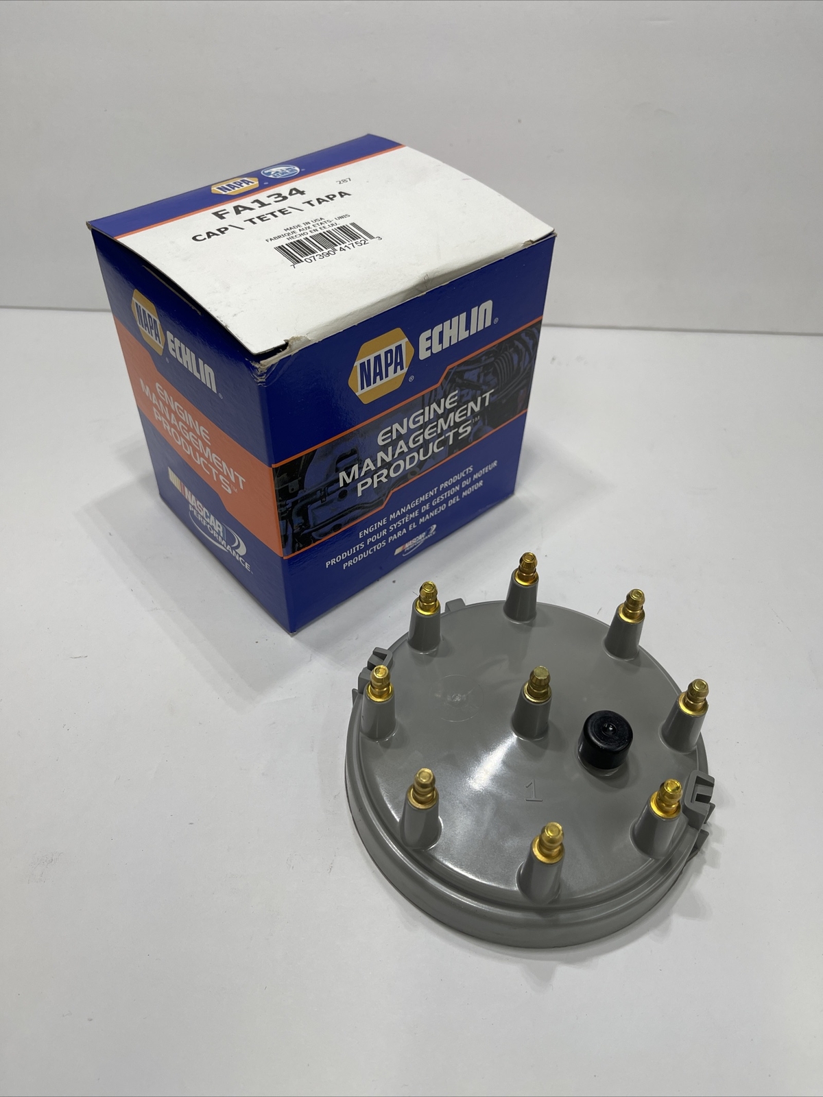 NAPA Echlin FA134 Distributor Cap New In Box