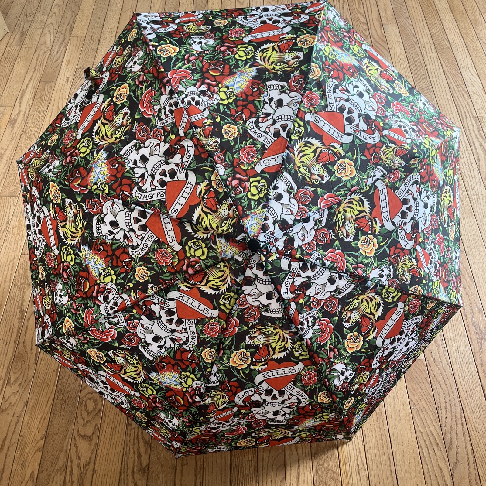Ed Hardy Love Kills Slowly Automatic Open Automatic Close Compact Umbrella NEW