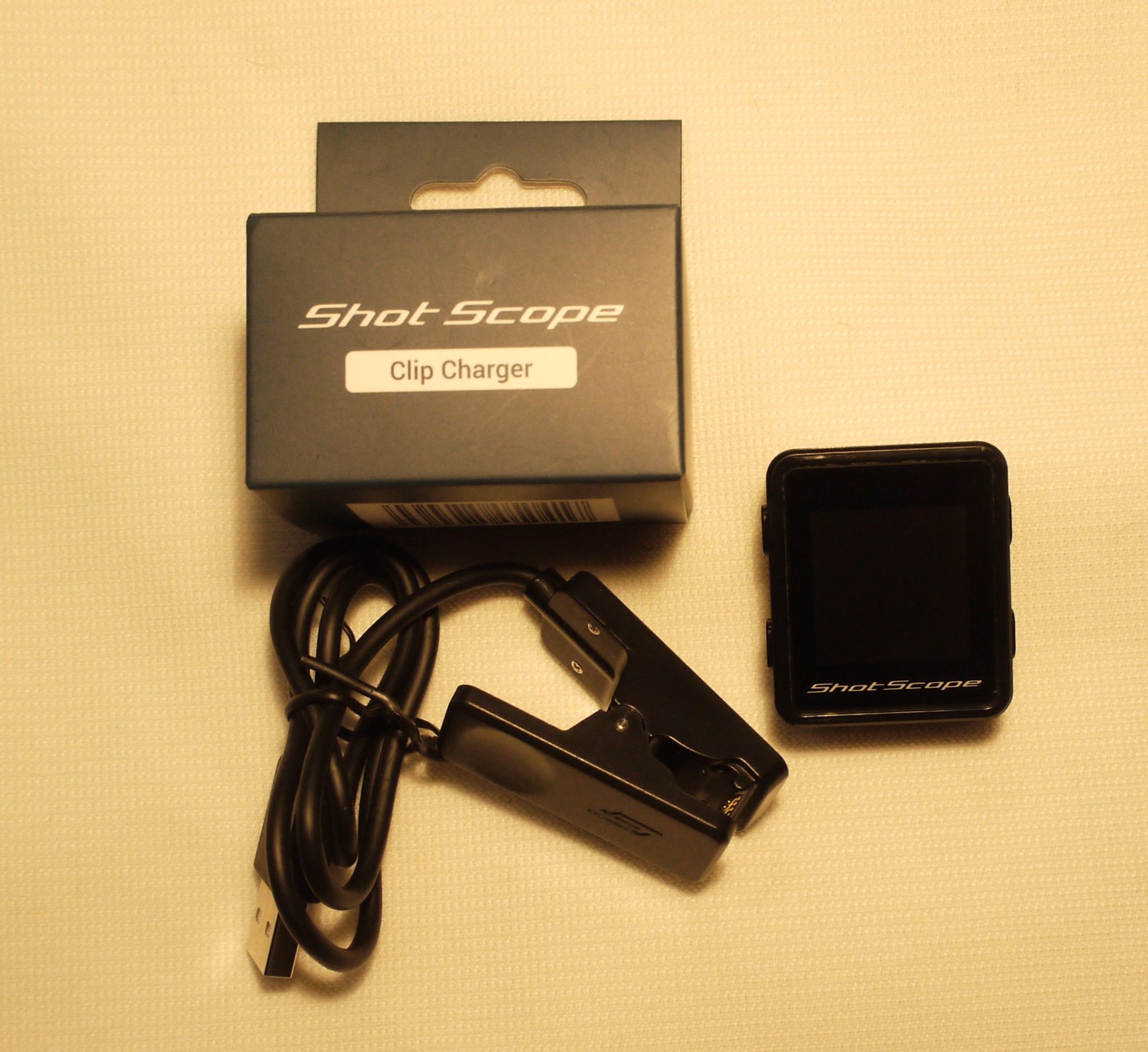Shot Scope H4 handheld GPS, Magnet Hold, with a USB Clip Charger!