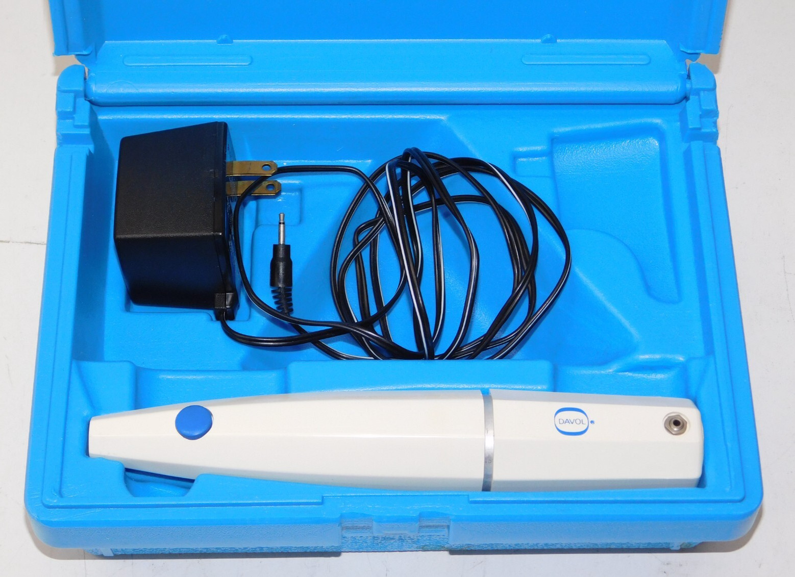 Davol / Simon Cordless Dermatome Hand Cutting Tool with Power Adapter and Case