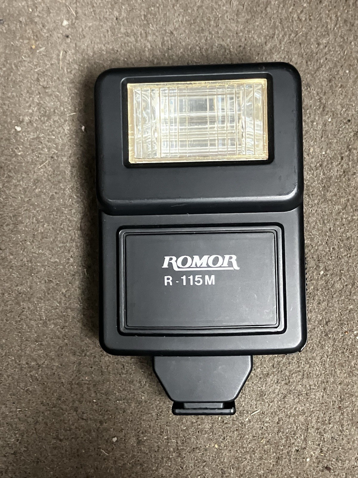 Romor R-115M Shoe Mount Xenon Flash Hot (untested)
