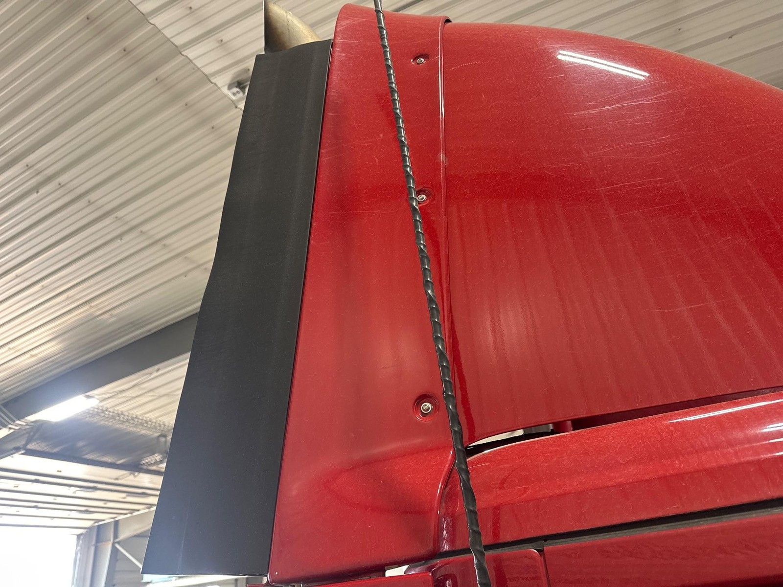 2008-2026 Freightliner CASCADIA RED Right UPPER Side Fairing/Cab Extender - Used
