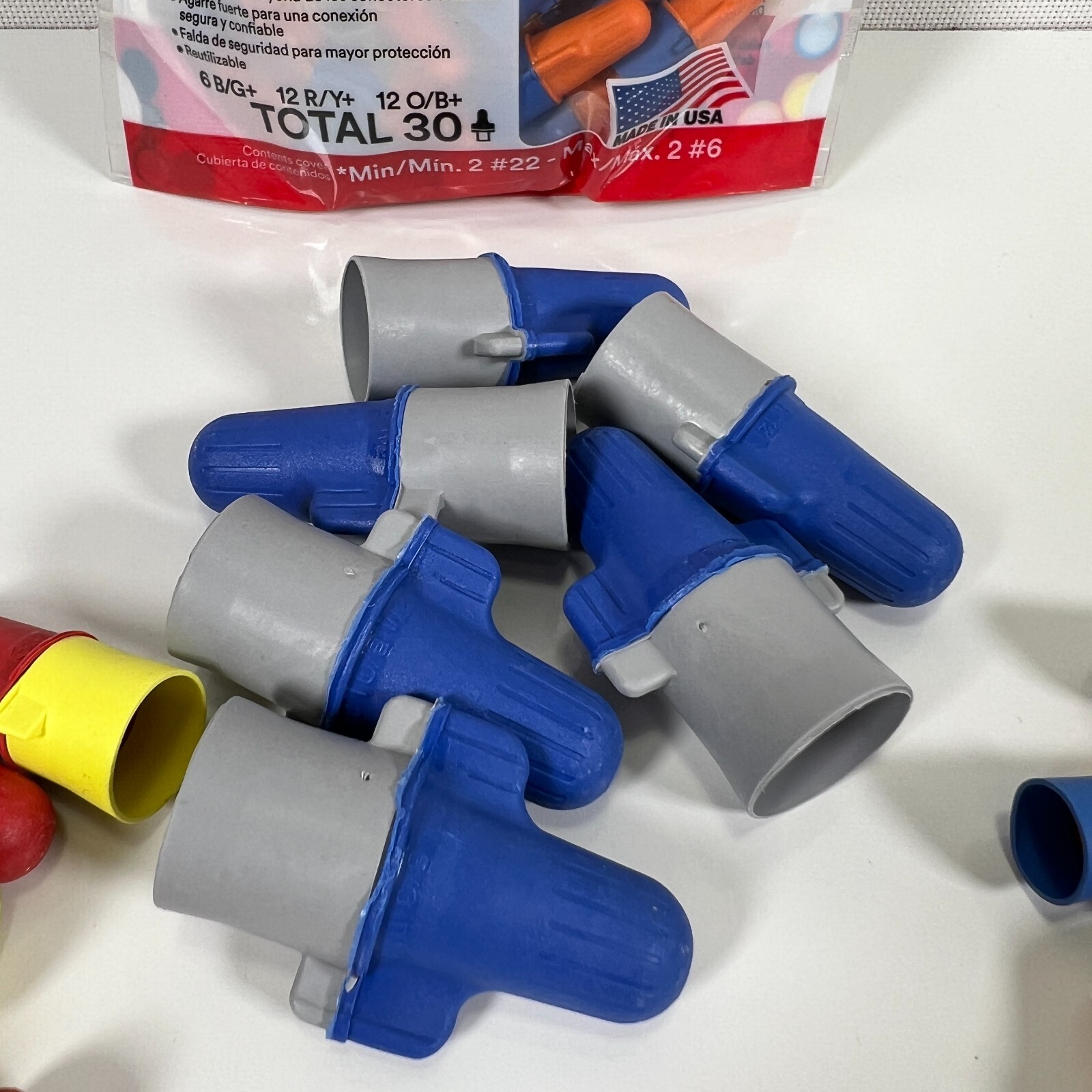 3M Performance Plus Universal Connector Blue/Gray, Red/Yellow, Orange/Blue 30-Pk