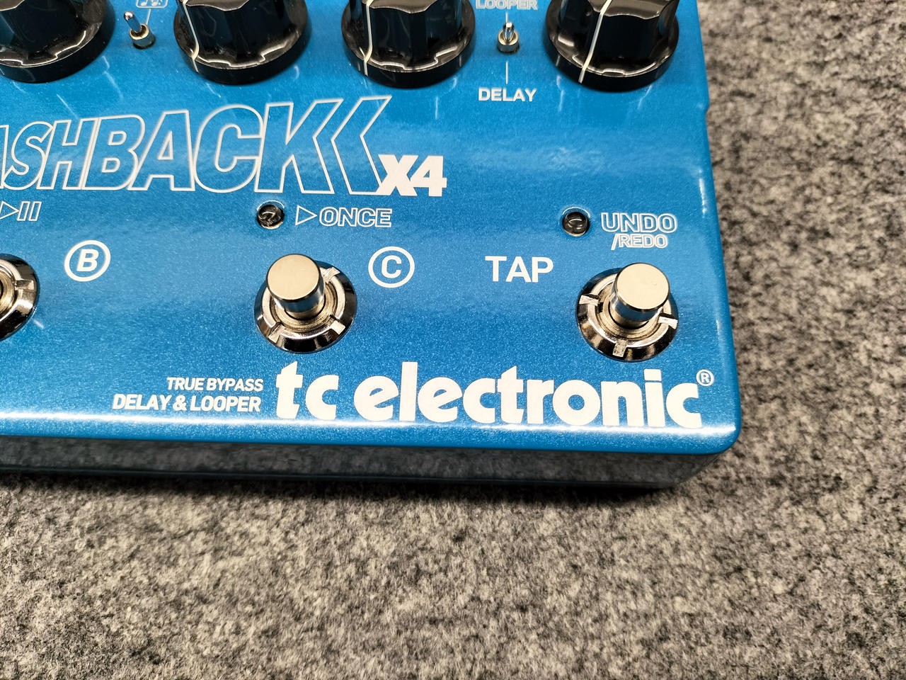 Flash Back X4 Effector No.nm1422