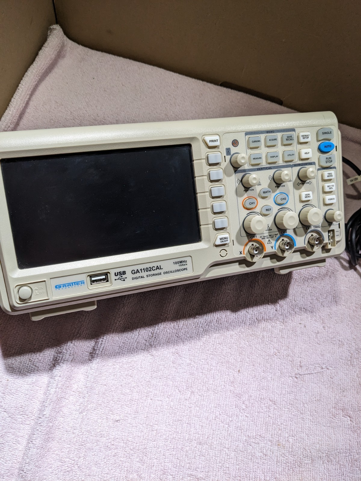 Gratten GA1102CAL Digital Storage Oscilloscope - Tested Working