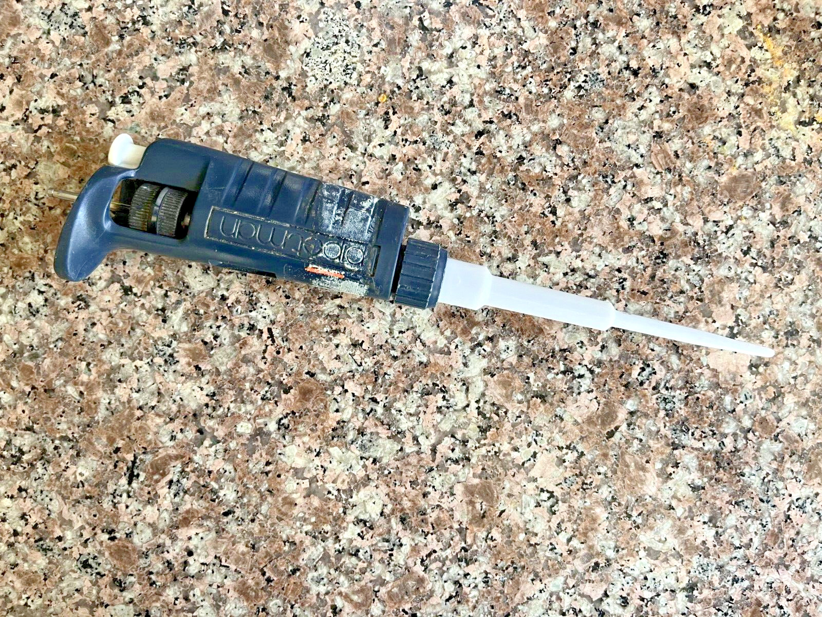 Gilson Pipetman P20 Single Channel Manual Pipette, 20 ul, for parts!