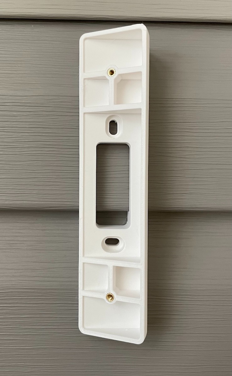 Ubiquiti UniFi G6 Entry Mounts for 4.5" - 5" Dutch Lap Siding  (0º to 60º)