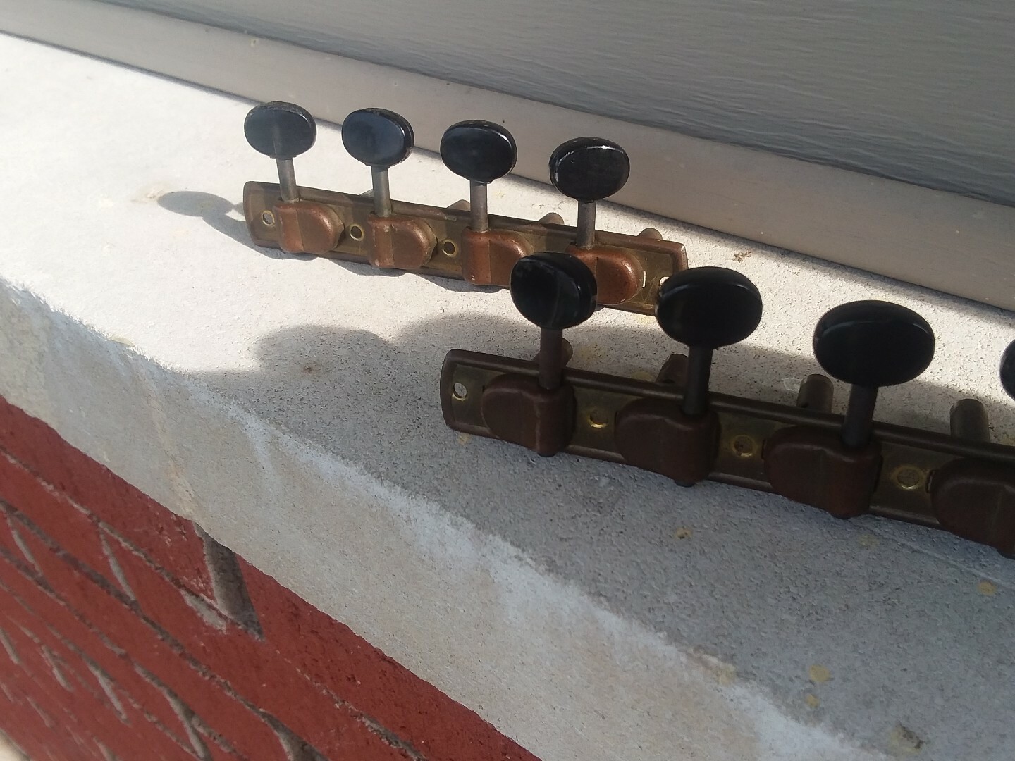 Vintage Closed Back Mandolin Tuners