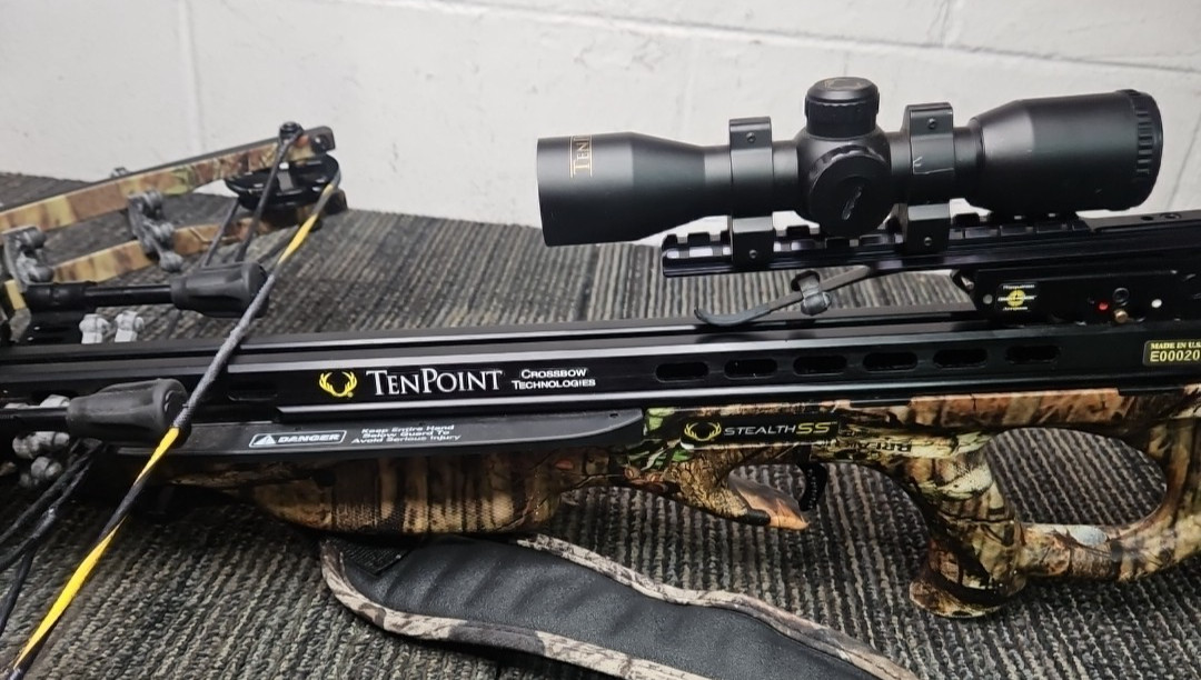 TenPoint Stealth SS Crossbow with Scope, Quiver, 7 Arrows, Soft & Hard Cases
