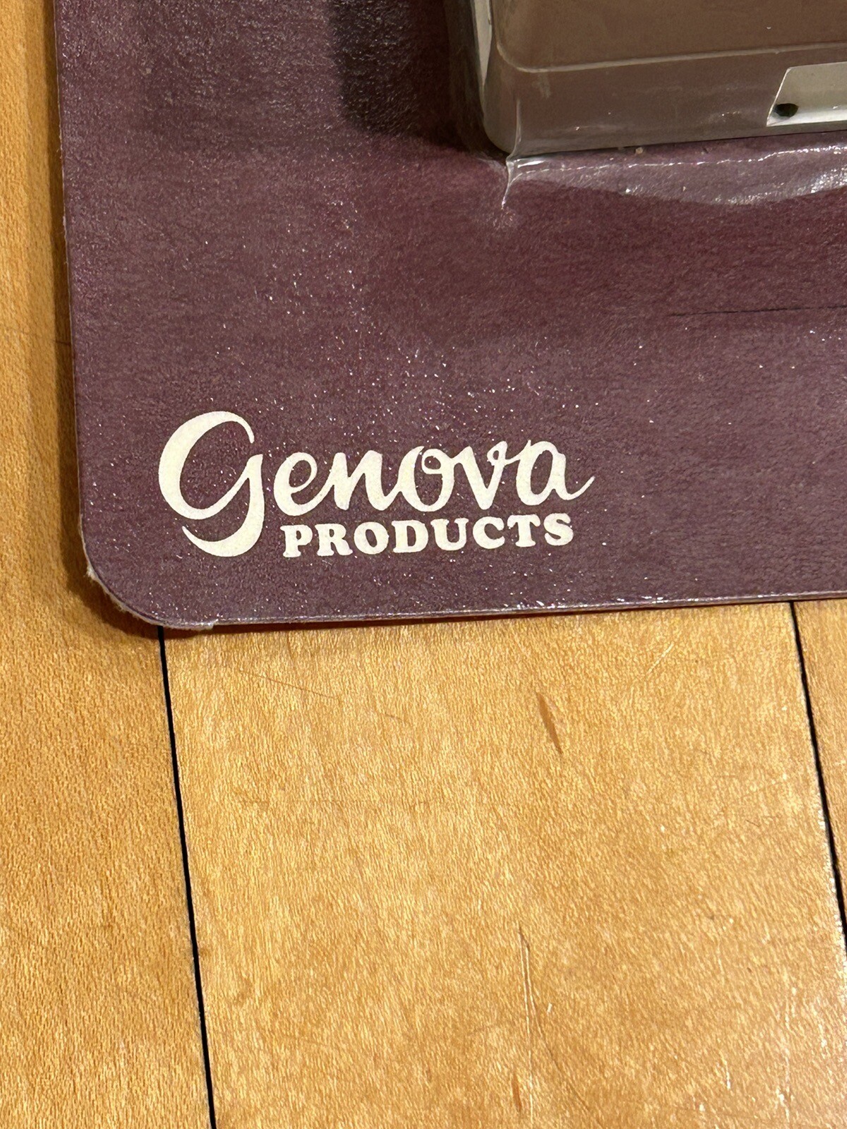 GENOVA WM232 WALL SWITCH AND RECEPTACLE BOX - NEW IN PACKAGE