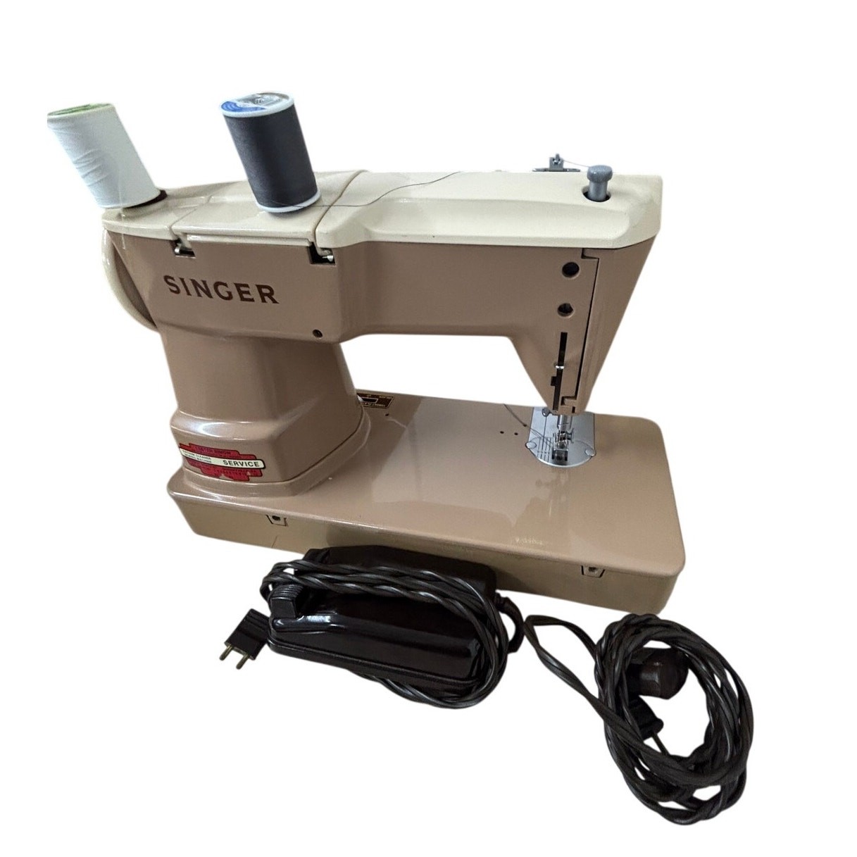 Singer 403A Vintage Sewing Machine w Case