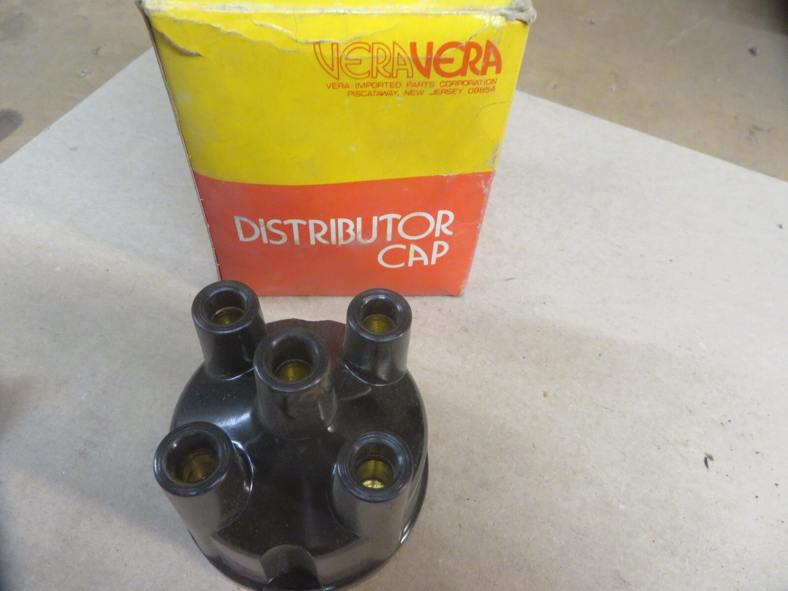 DISTRIBUTOR CAP REPLACES FIAT OEM # 9916116 vintage new VERA N O S