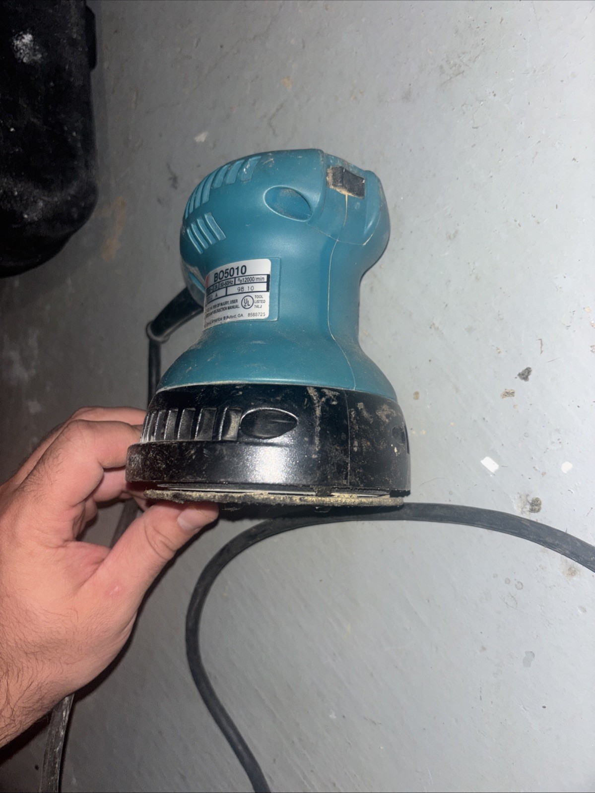 Makita BO5010 corded orbital sander