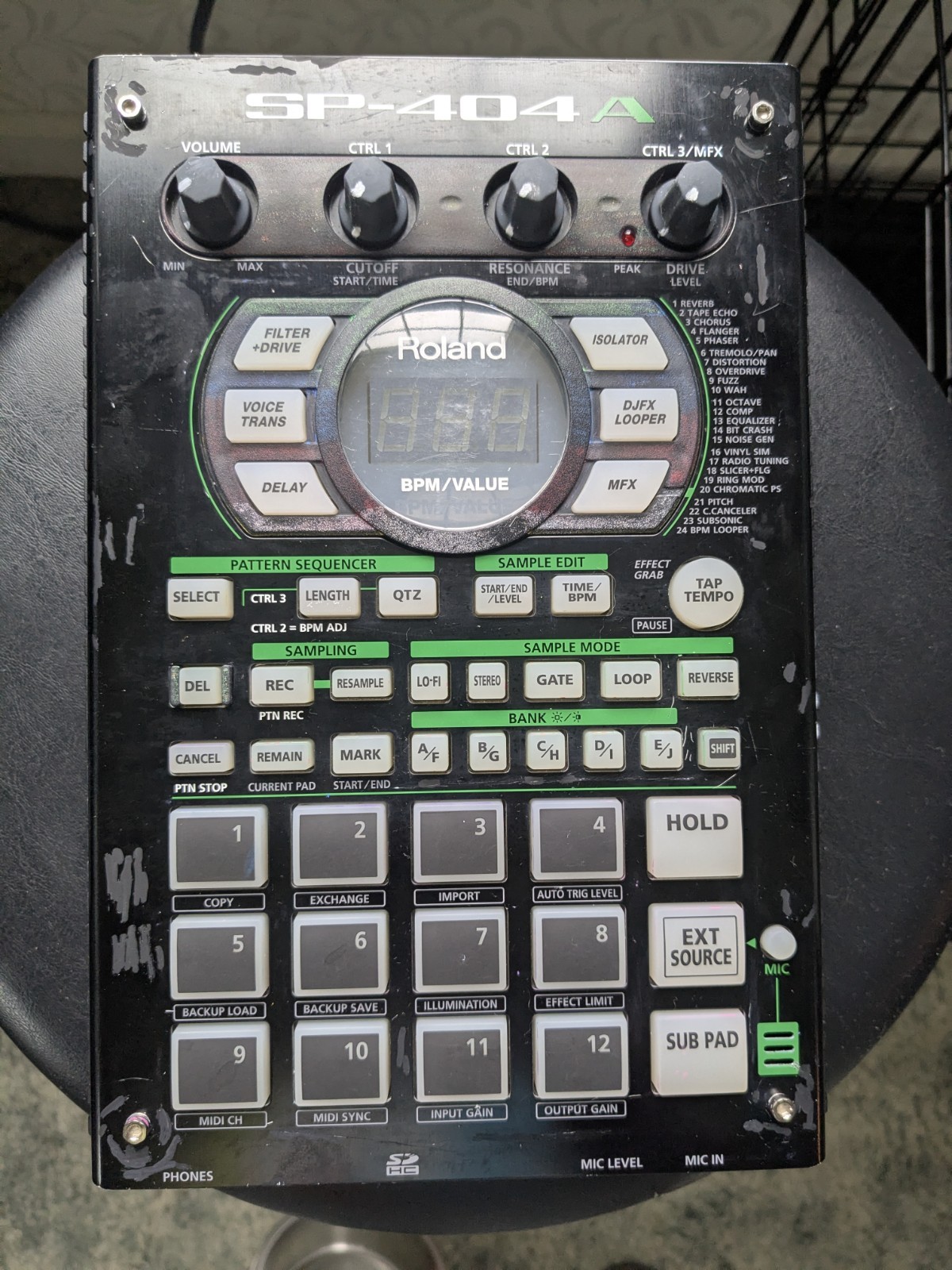 Roland SP-404A Linear Wave Sampler
