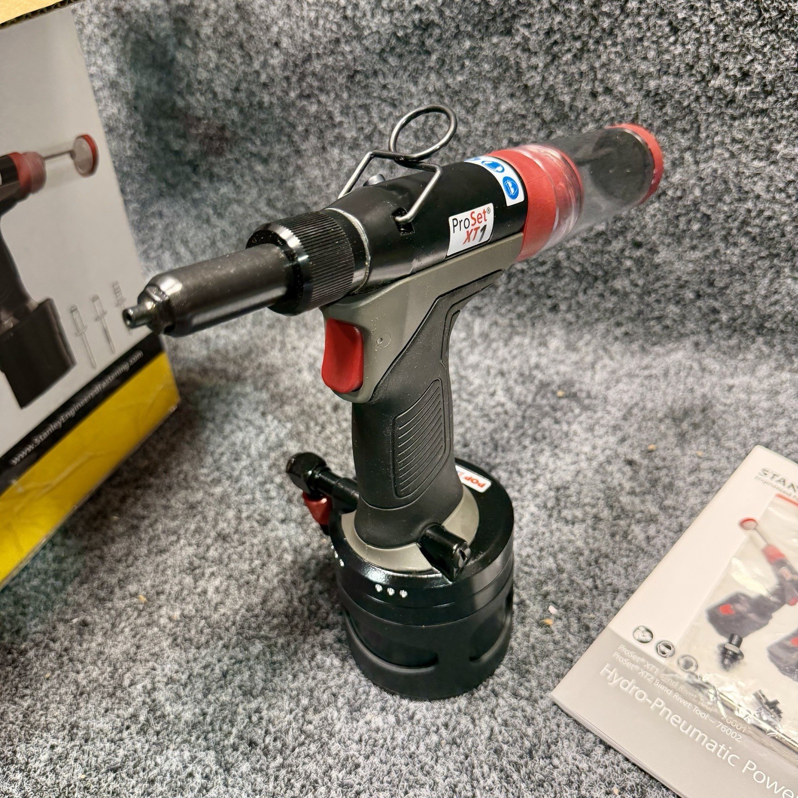 Stanley POP Avdel ProSet XT1 76001-00003 Air Riveter Gun, 1/4" Inlet, 1" Stroke