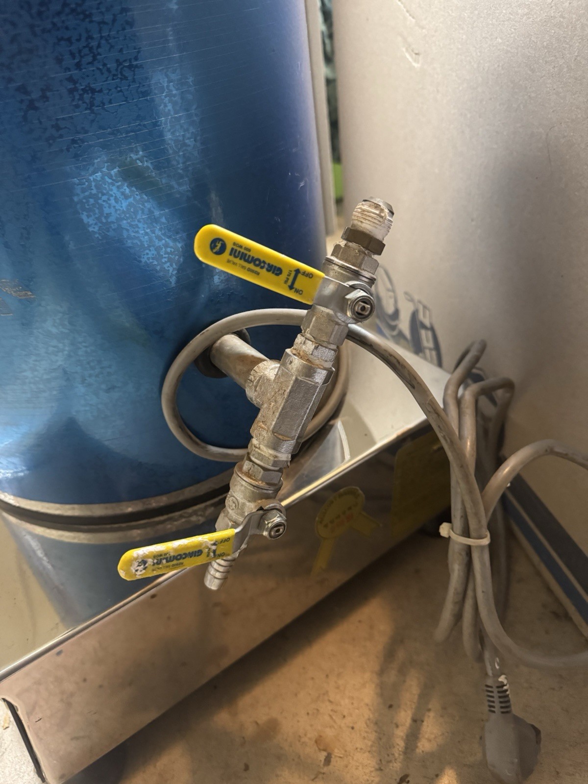 The original Korean medicine extractor.
