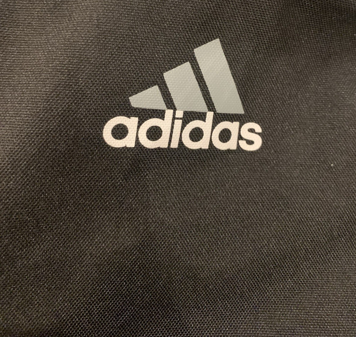 adidas Unisex Gym Duffel Bag Navy Blue 1 Main Compartment 17.5"x15"x9.5" *Flaw