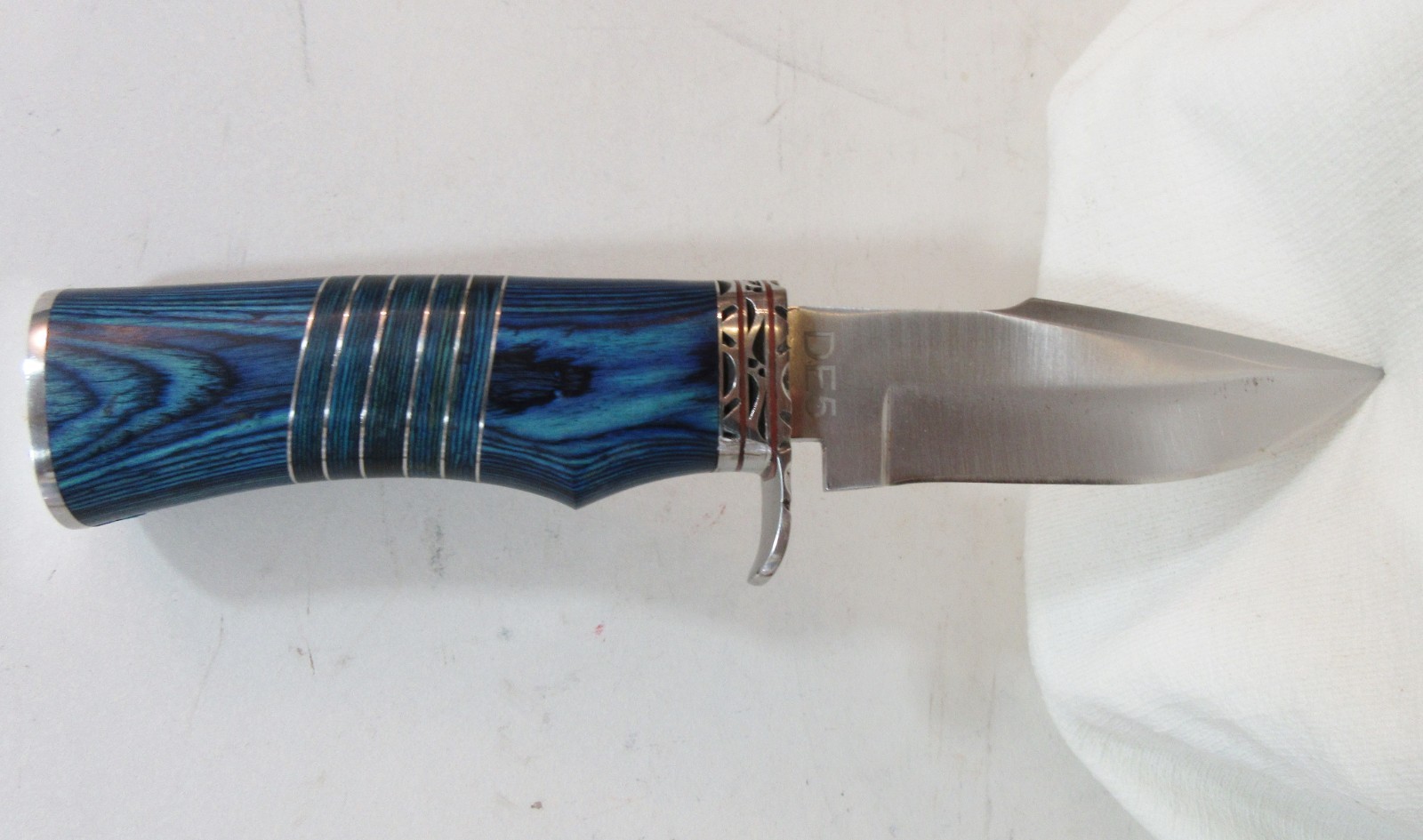Circle SH Cutlery DE-5 Bowie Style Knife W/Sheath