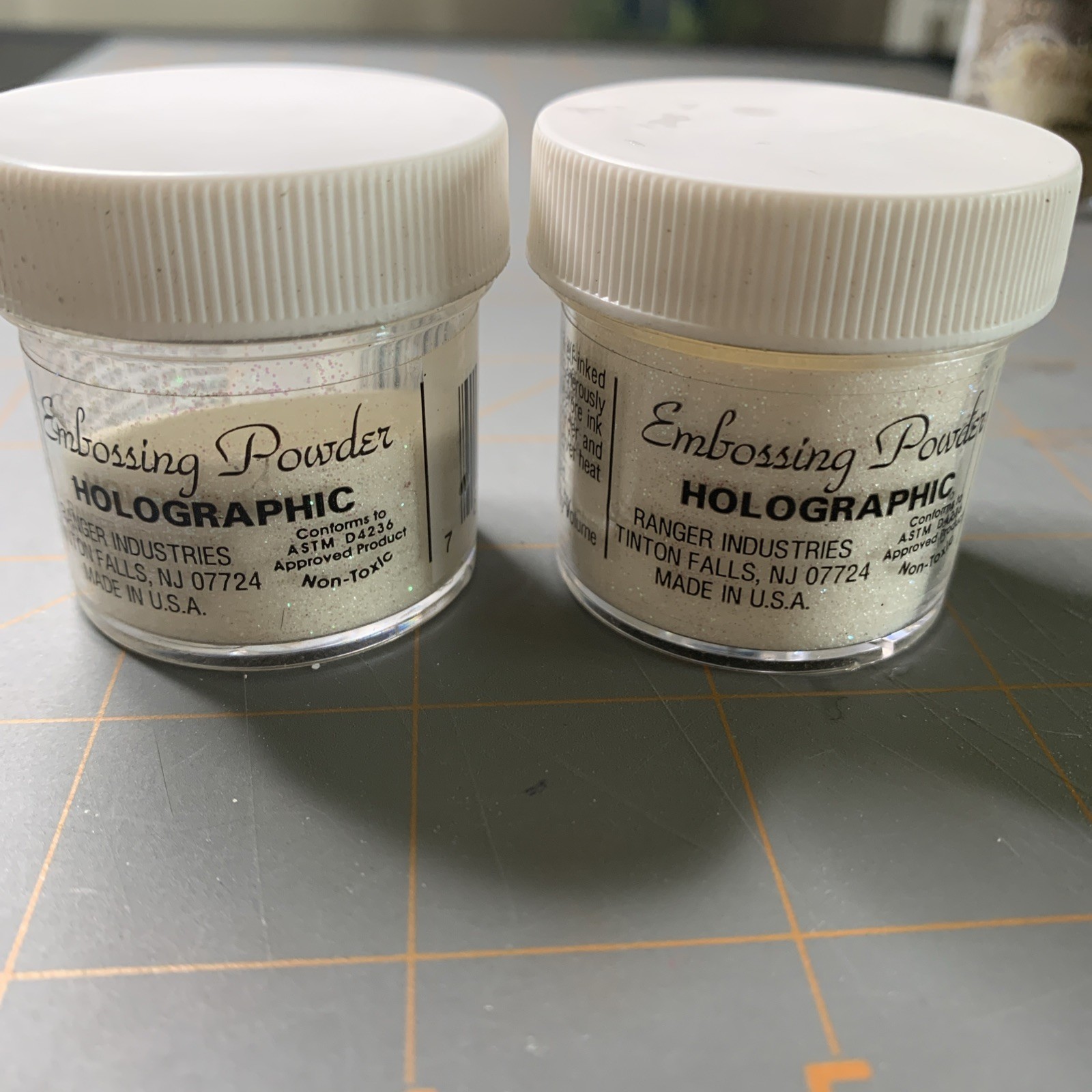 Ranger Industries-  Embossing Powder-Holographic Stamping Craft