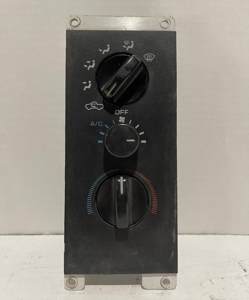 1994 - 1997 Dodge Truck-1500 AC Heater Climate Temperature Control Automatic OEM