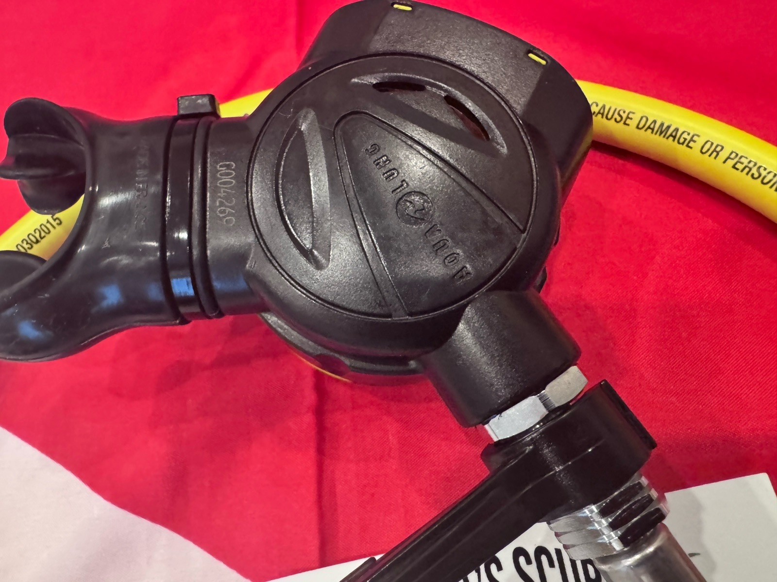 AQUALUNG SCUBA OCTO COMPACT MODEL HIGH QUALITY OPEN BOX NIB